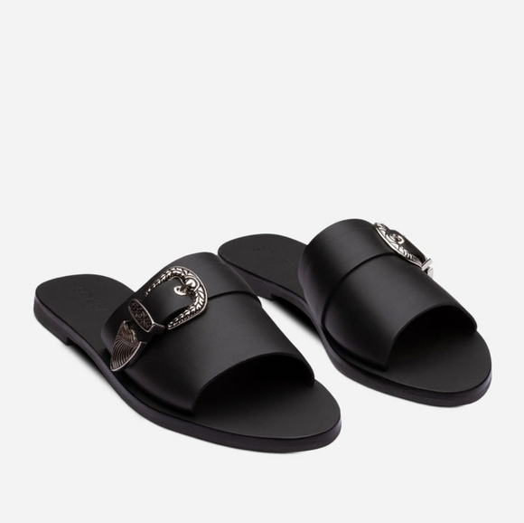 Sol Sana Anastasia Slide - Picture 1 of 7